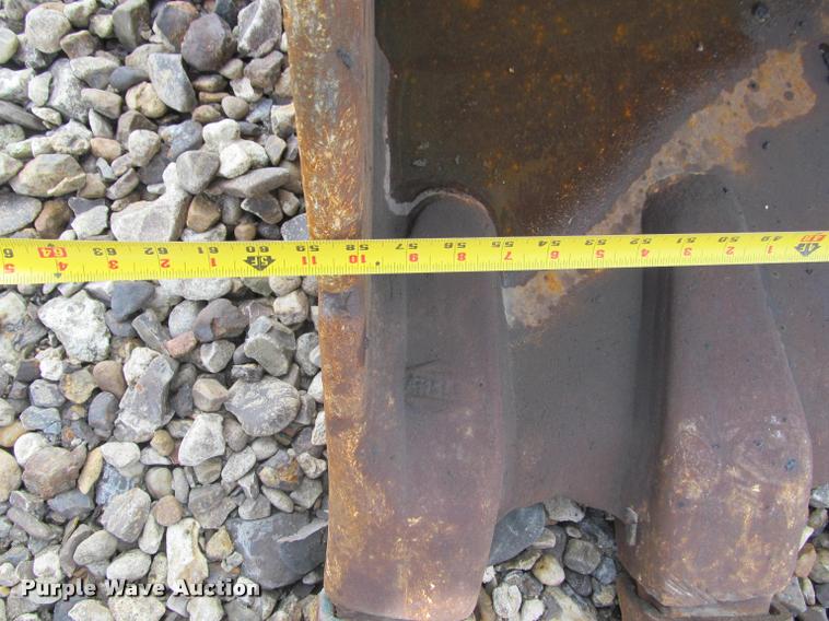 image for item K3991 1998 John Deere 330LC excavator