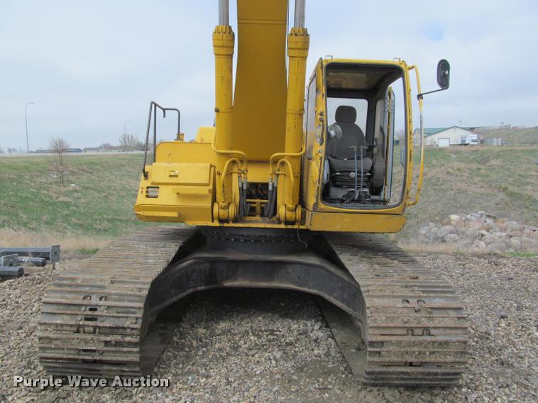 image for item K3992 1999 John Deere 330LC excavator
