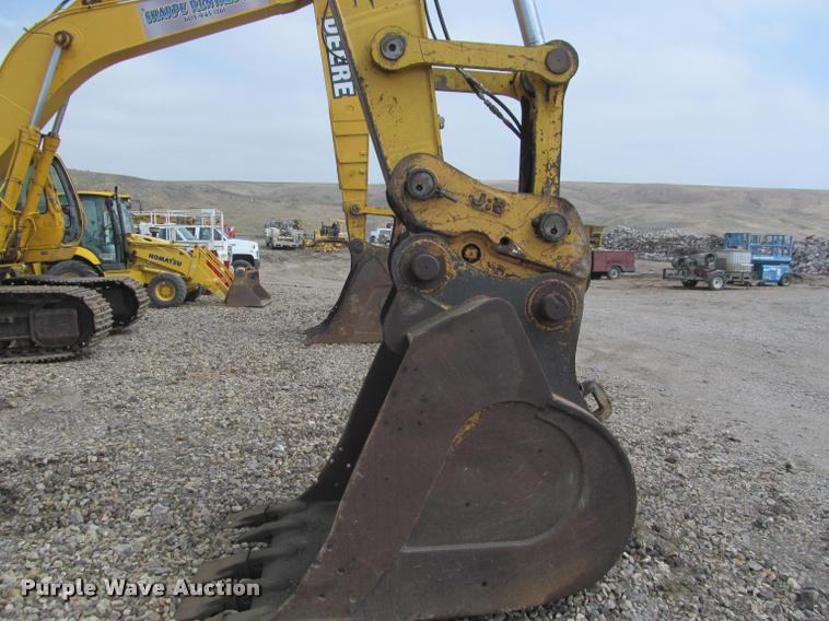 image for item K3992 1999 John Deere 330LC excavator