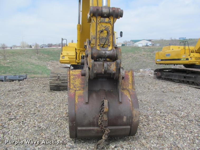 image for item K3992 1999 John Deere 330LC excavator