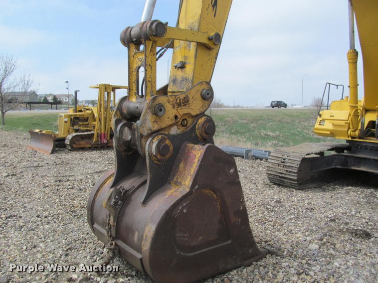 image for item K3992 1999 John Deere 330LC excavator