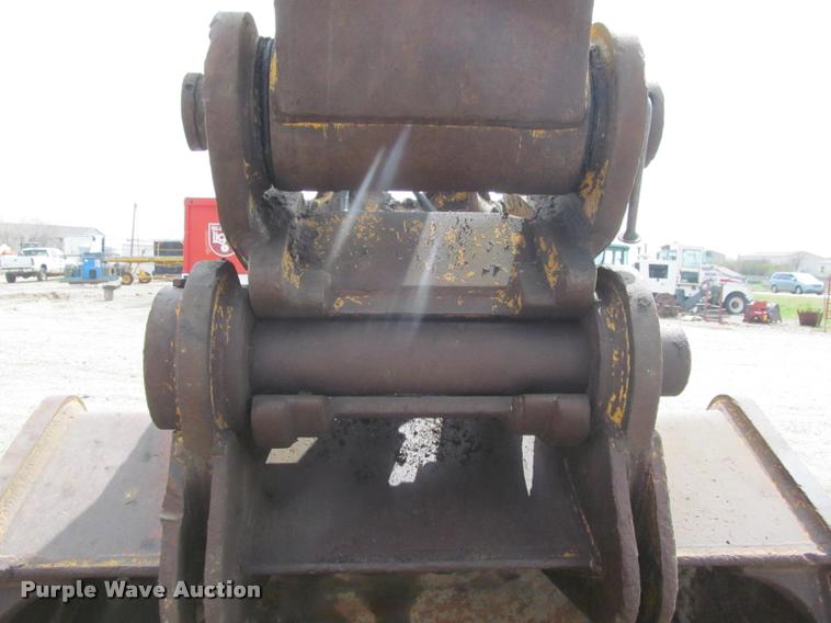 image for item K3992 1999 John Deere 330LC excavator