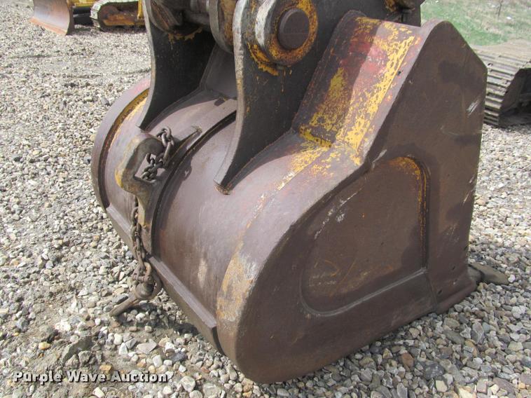 image for item K3992 1999 John Deere 330LC excavator