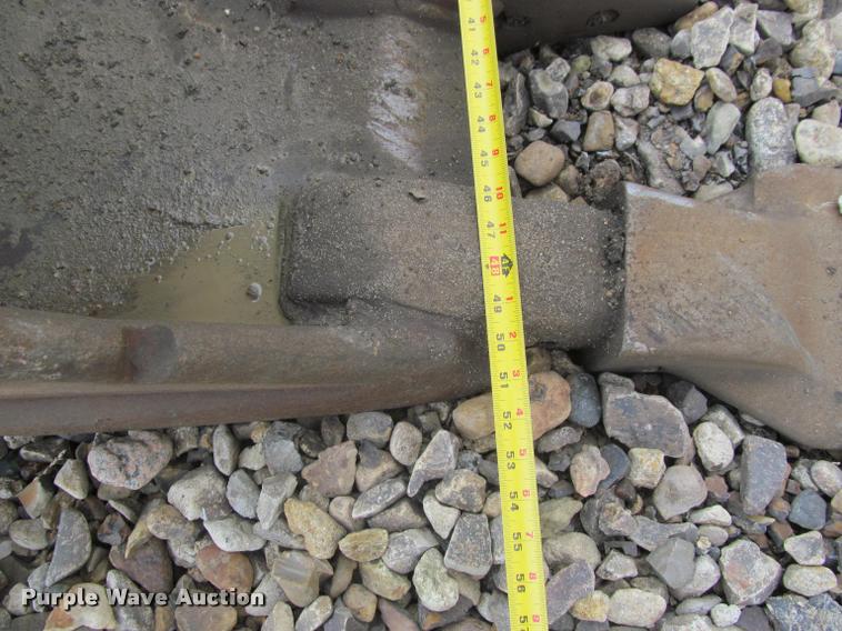 image for item K3992 1999 John Deere 330LC excavator