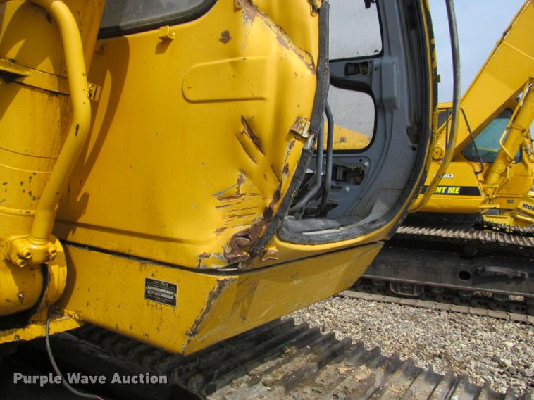 image for item K3992 1999 John Deere 330LC excavator