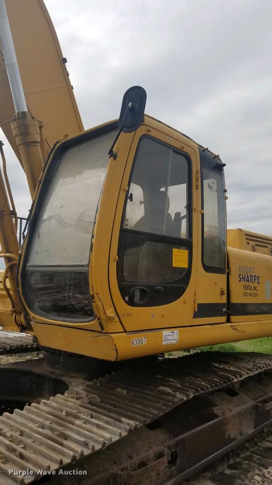 image for item K3992 1999 John Deere 330LC excavator