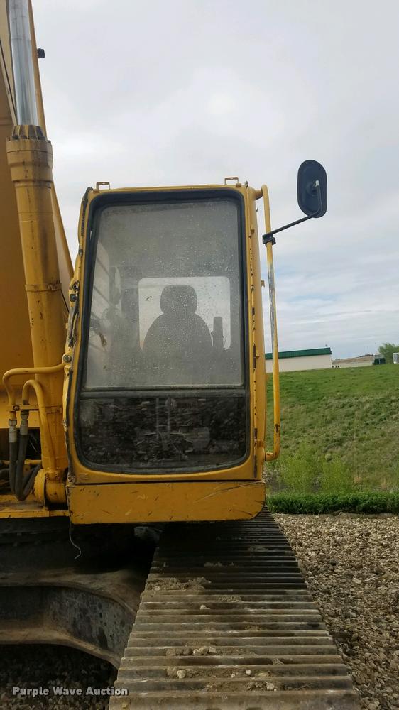 image for item K3992 1999 John Deere 330LC excavator