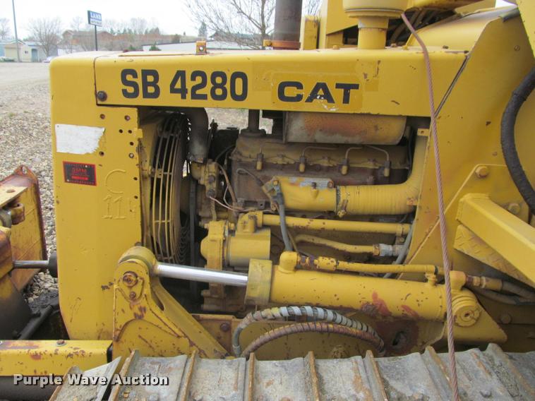 image for item K3993 Caterpillar D3B pipelayer