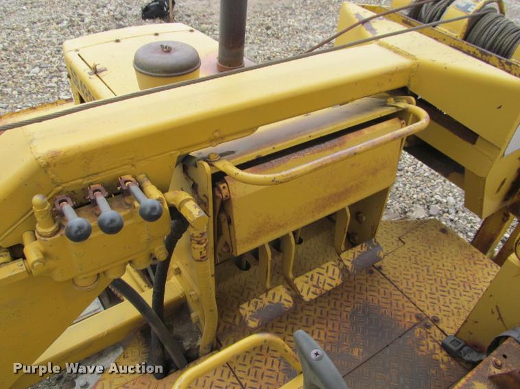 image for item K3993 Caterpillar D3B pipelayer