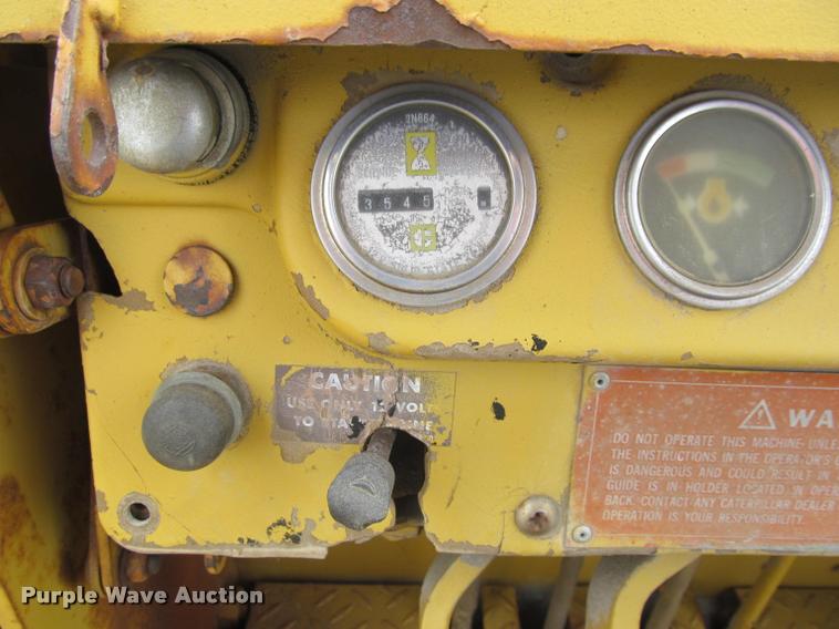 image for item K3993 Caterpillar D3B pipelayer