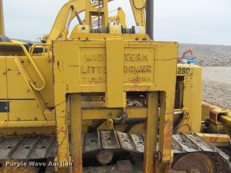 image for item K3993 Caterpillar D3B pipelayer