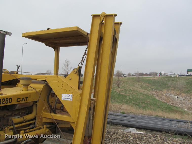 image for item K3993 Caterpillar D3B pipelayer