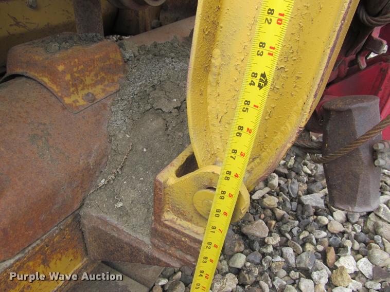 image for item K3993 Caterpillar D3B pipelayer