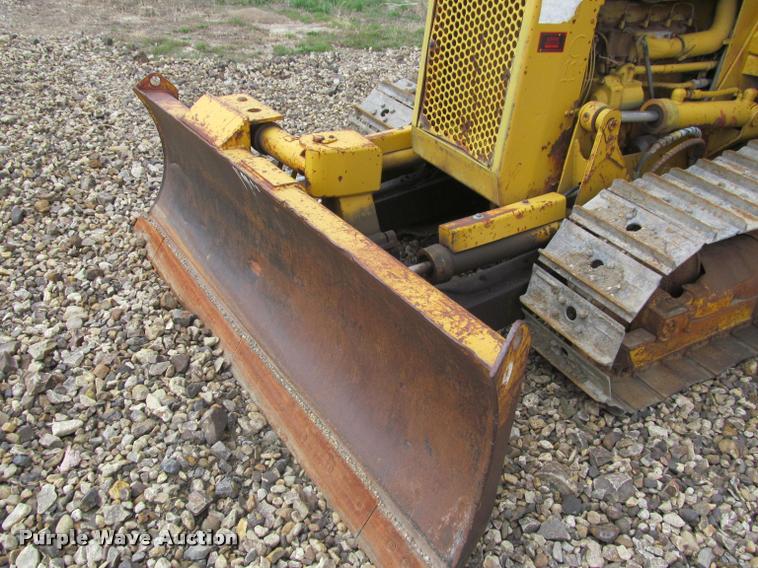 image for item K3993 Caterpillar D3B pipelayer