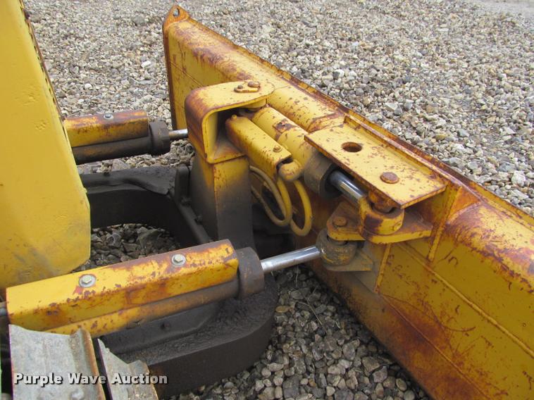 image for item K3993 Caterpillar D3B pipelayer