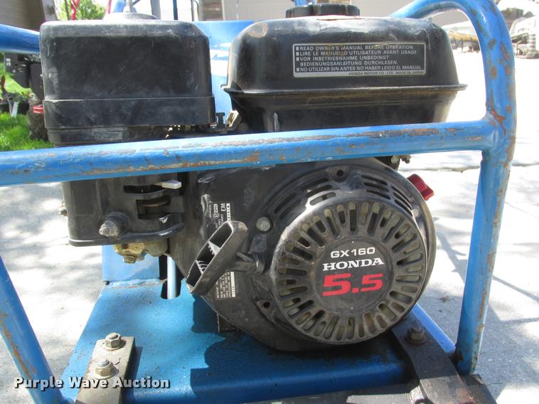 image for item AU9538 Blue Bird SC-18 sod cutter