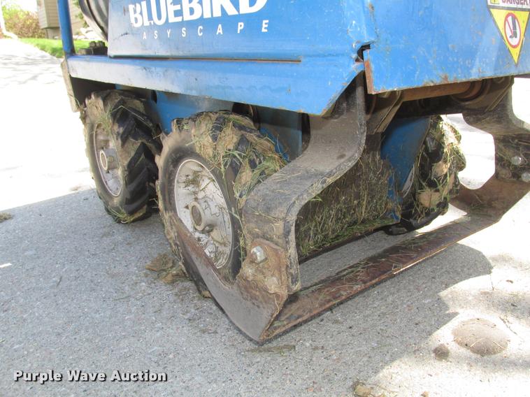 image for item AU9538 Blue Bird SC-18 sod cutter