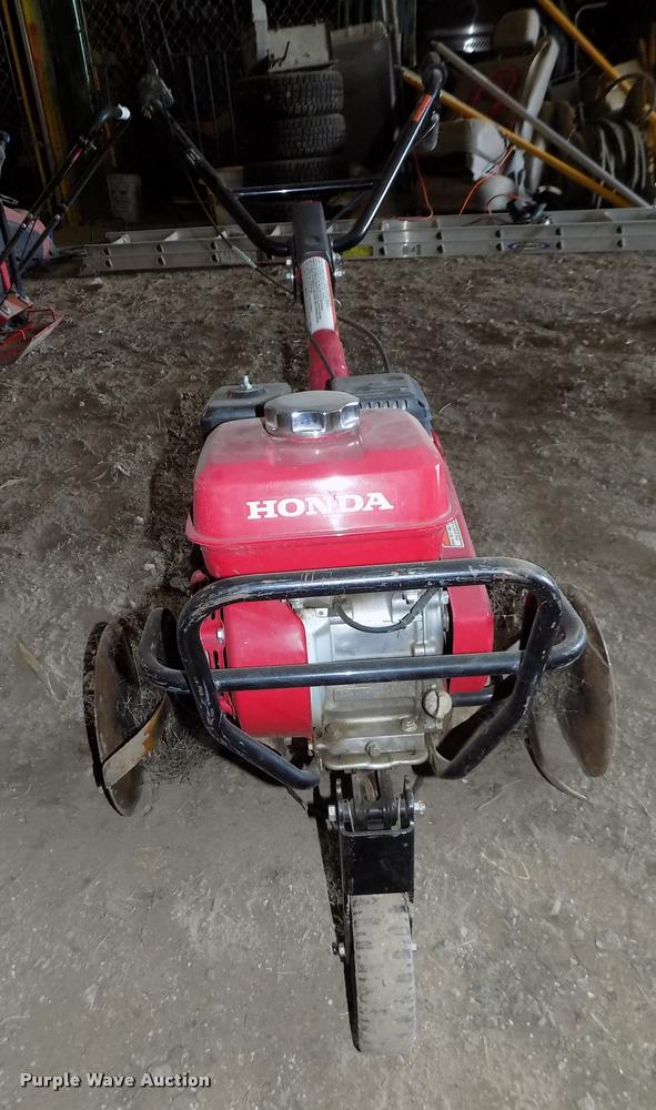 image for item AU9540 Honda FC600 tiller