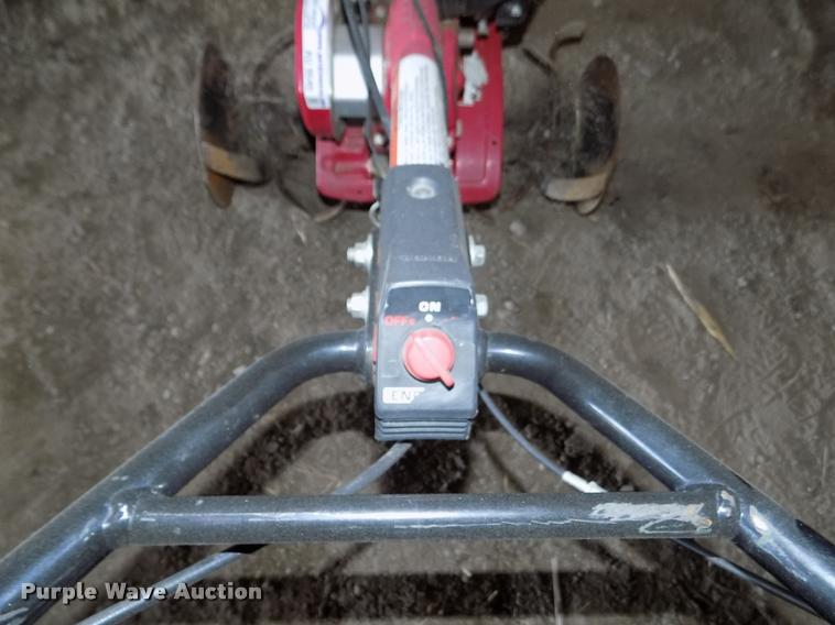 image for item AU9540 Honda FC600 tiller