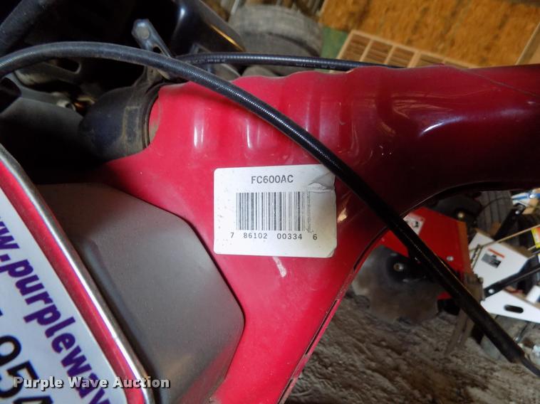 image for item AU9540 Honda FC600 tiller