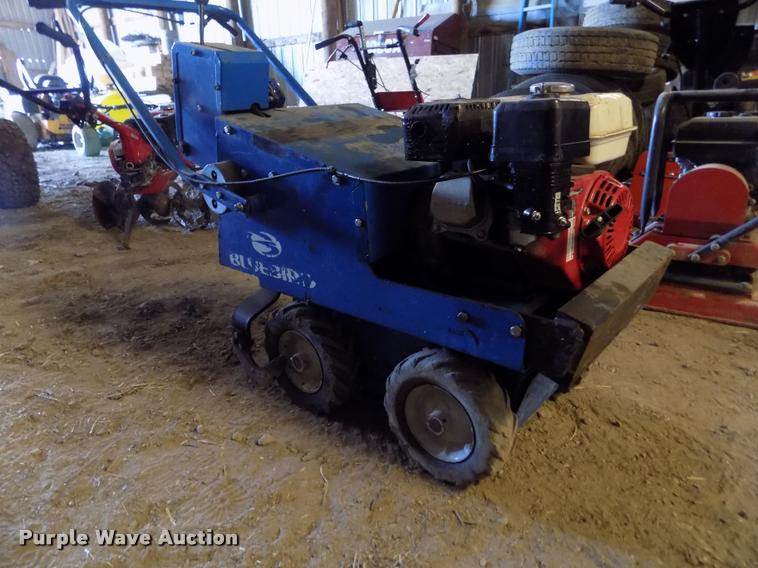 image for item AU9541 Blue Bird sod cutter