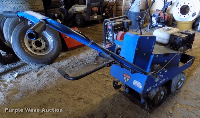 image for item AU9541 Blue Bird sod cutter