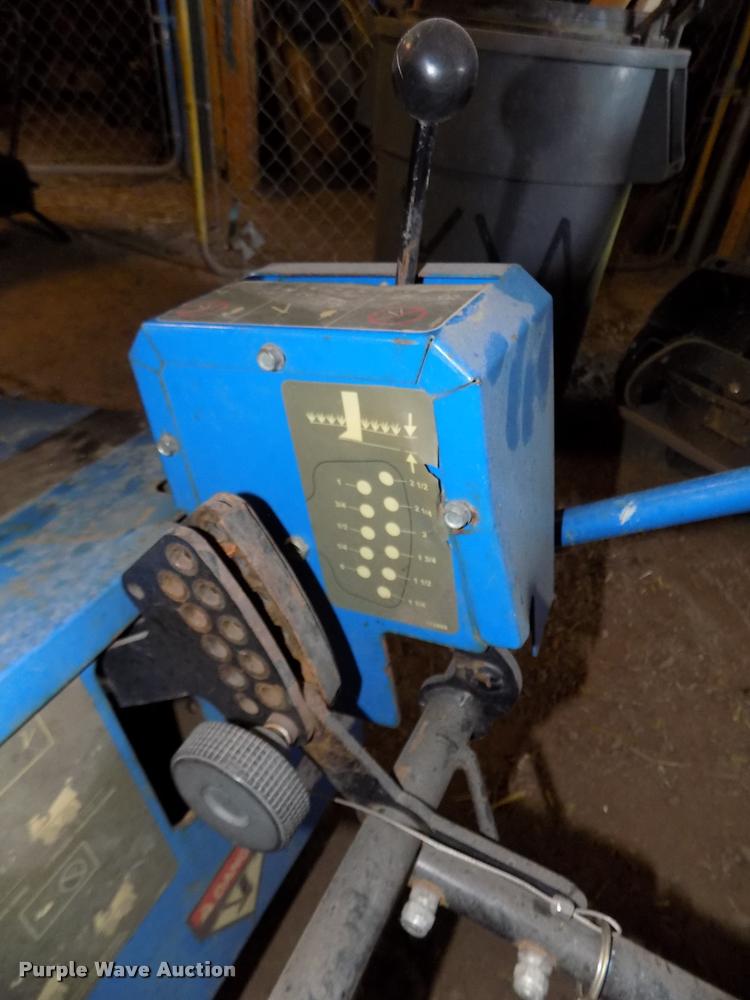 image for item AU9541 Blue Bird sod cutter