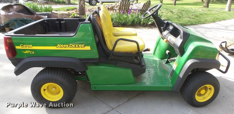 image for item AU9558 2004 John Deere Gator CX utility vehicle
