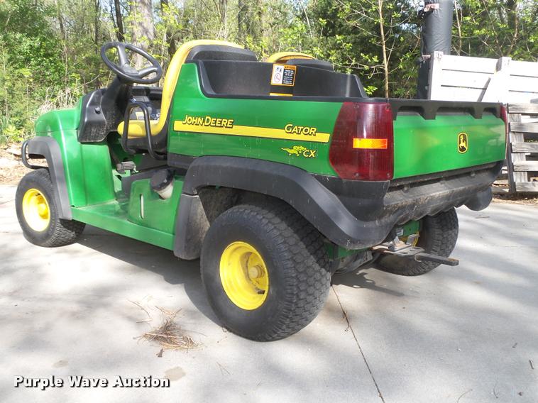 image for item AU9558 2004 John Deere Gator CX utility vehicle