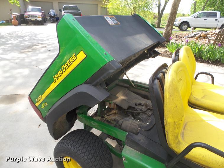 image for item AU9558 2004 John Deere Gator CX utility vehicle