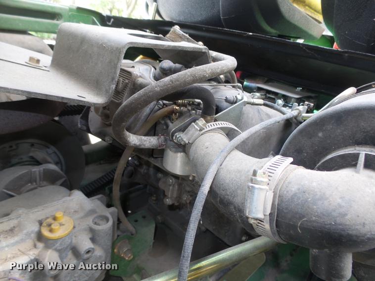 image for item AU9558 2004 John Deere Gator CX utility vehicle