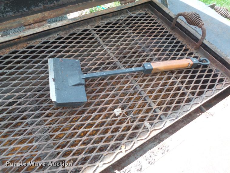 image for item AU9559 Grill