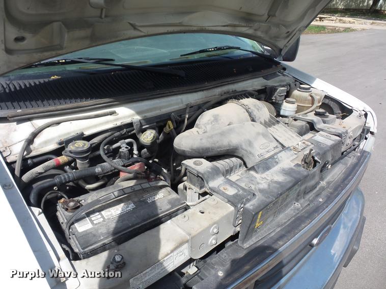 image for item BI9088 2006 Ford E350 Extended van