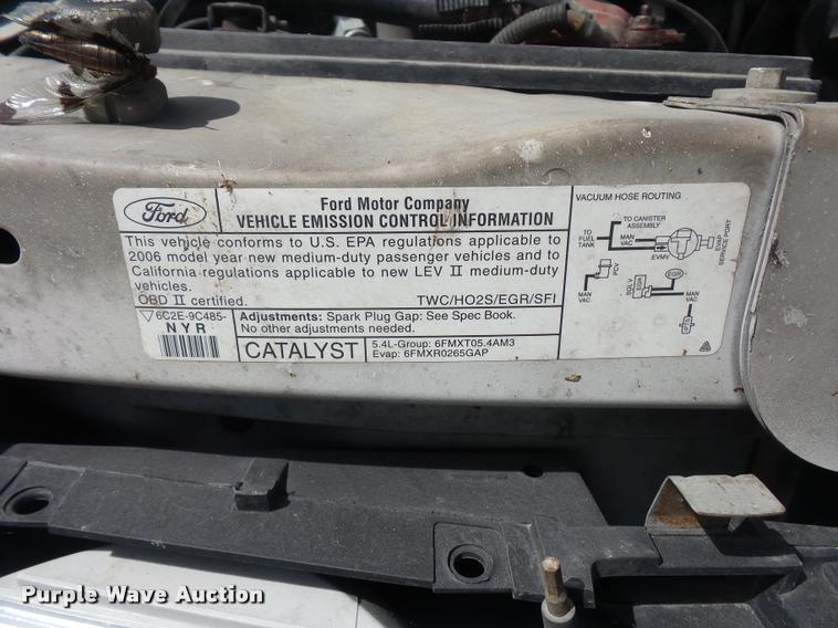 image for item BI9088 2006 Ford E350 Extended van