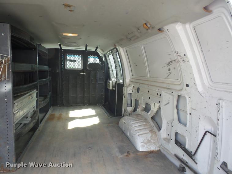 image for item BI9088 2006 Ford E350 Extended van