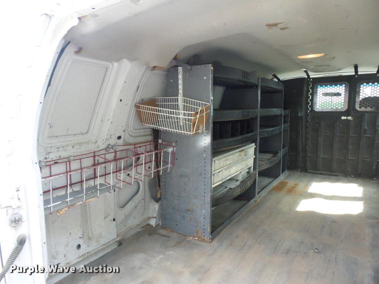 image for item BI9088 2006 Ford E350 Extended van