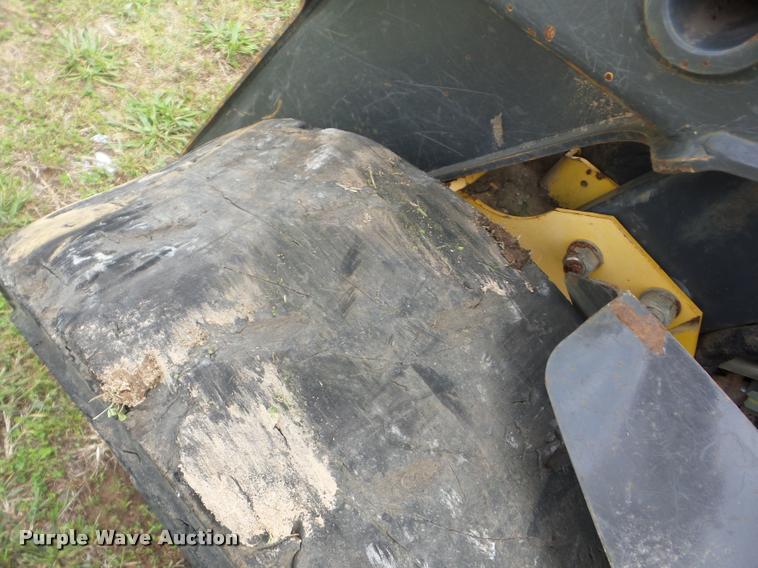 image for item BZ9732 New Holland L190 skid steer