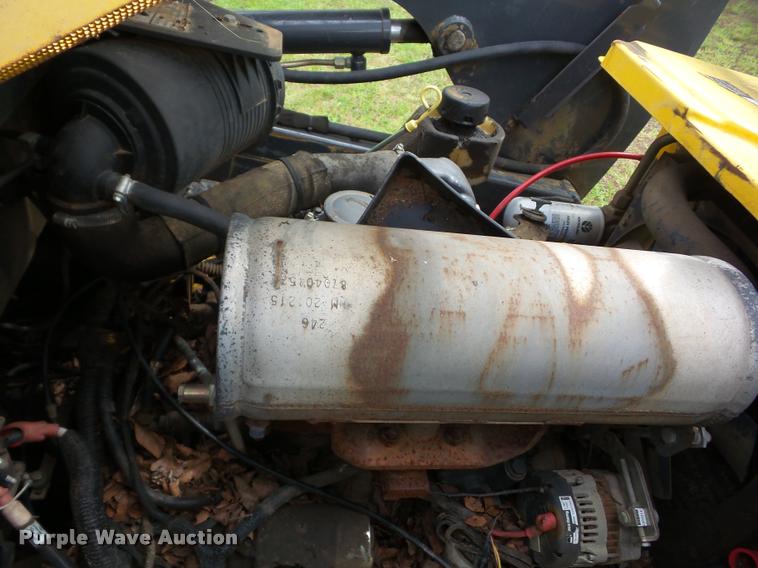 image for item BZ9732 New Holland L190 skid steer