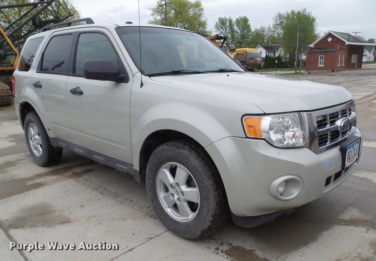 image for item CB9991 2009 Ford Escape XLT SUV
