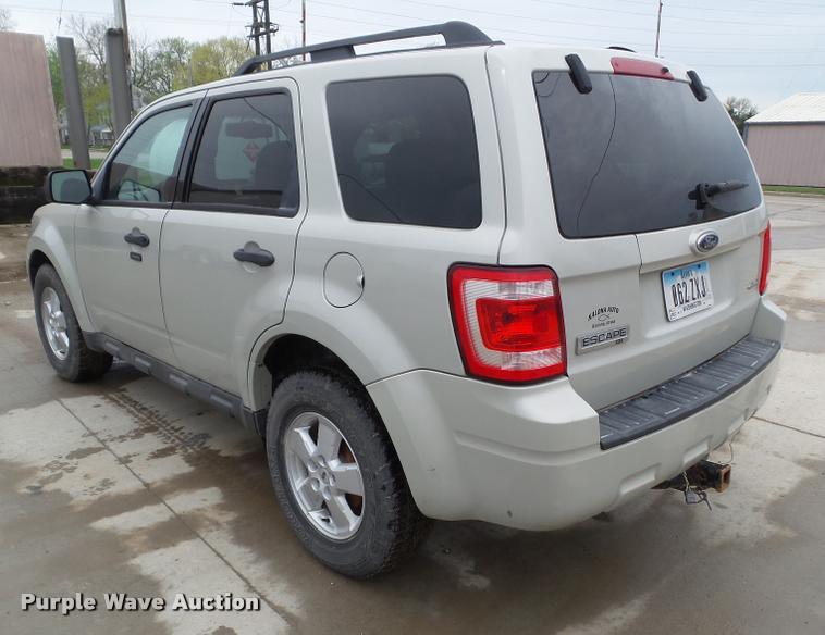 image for item CB9991 2009 Ford Escape XLT SUV
