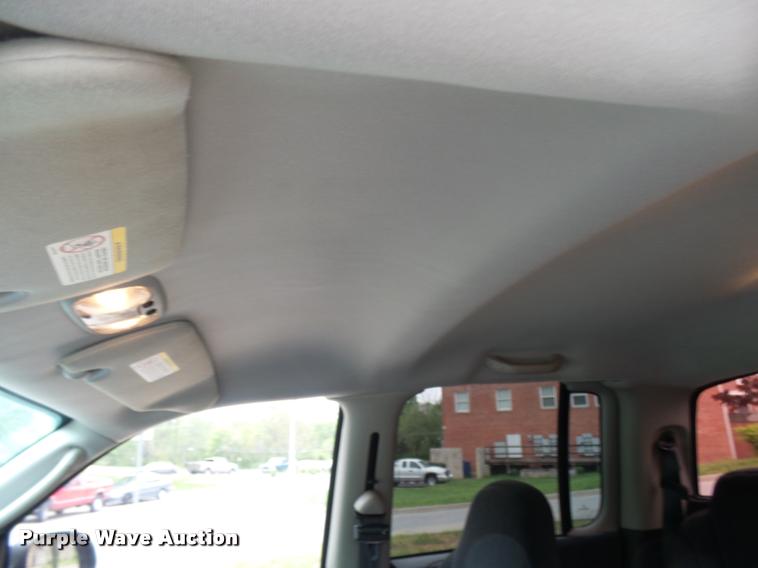 image for item CC9114 2004 Dodge Dakota Quad Cab pickup truck