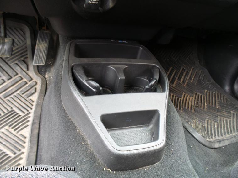 image for item CC9114 2004 Dodge Dakota Quad Cab pickup truck