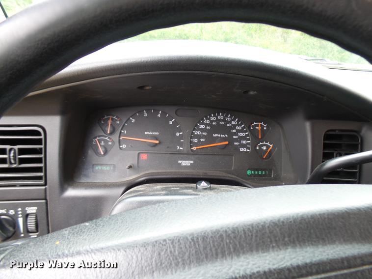 image for item CC9114 2004 Dodge Dakota Quad Cab pickup truck