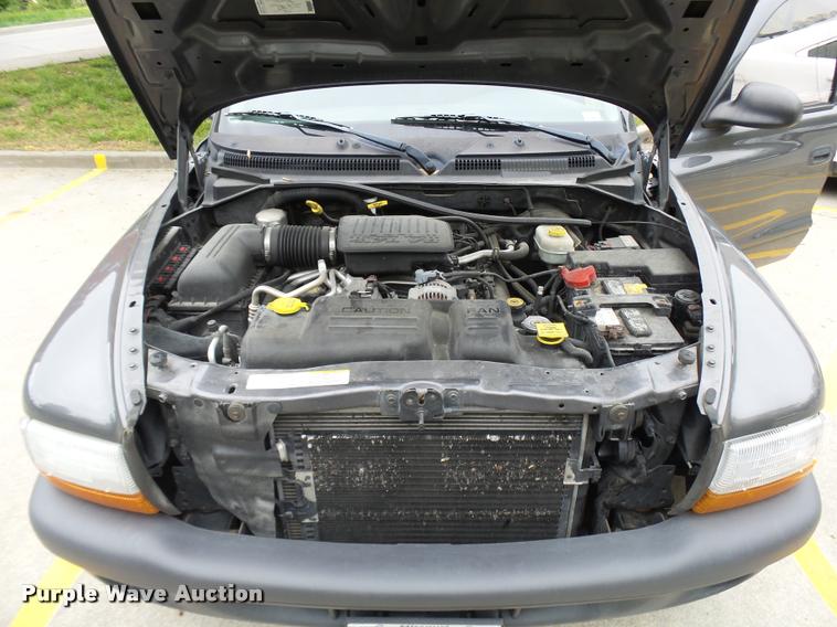 image for item CC9114 2004 Dodge Dakota Quad Cab pickup truck