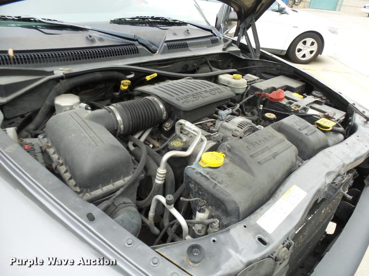 image for item CC9114 2004 Dodge Dakota Quad Cab pickup truck