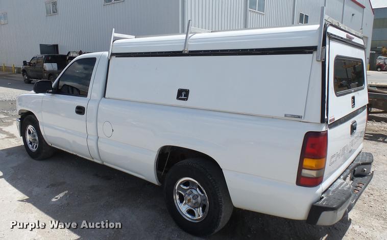 image for item DA0485 2000 Chevrolet Silverado 1500 pickup truck