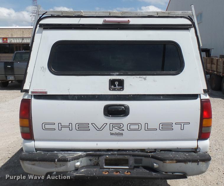 image for item DA0485 2000 Chevrolet Silverado 1500 pickup truck