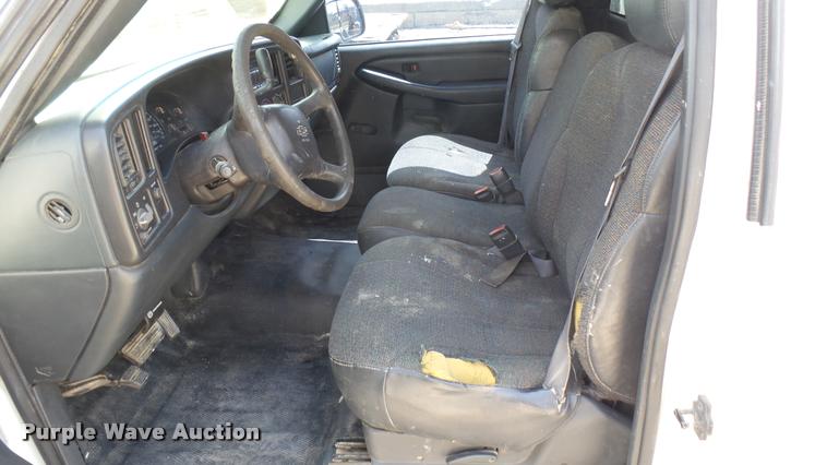 image for item DA0485 2000 Chevrolet Silverado 1500 pickup truck