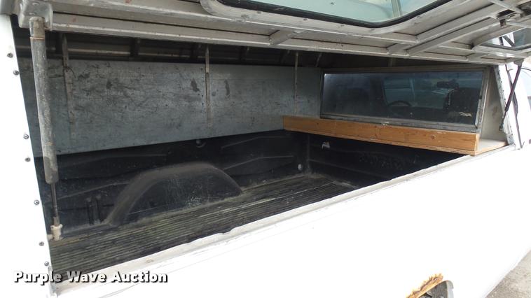 image for item DA0485 2000 Chevrolet Silverado 1500 pickup truck