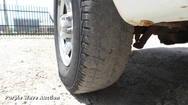 image for item DA0485 2000 Chevrolet Silverado 1500 pickup truck